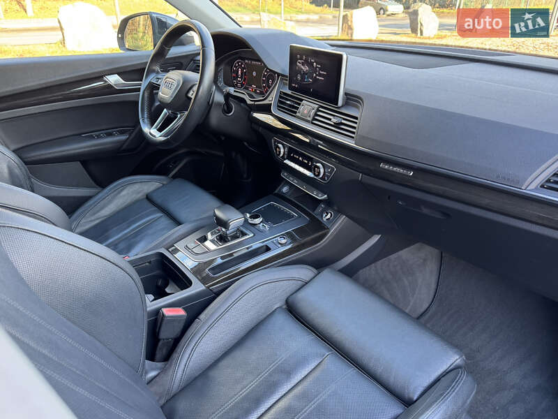 Позашляховик / Кросовер Audi Q5 2018 в Львові фото 48 Позашляховик / Кросовер Audi Q5 2018 в Львові