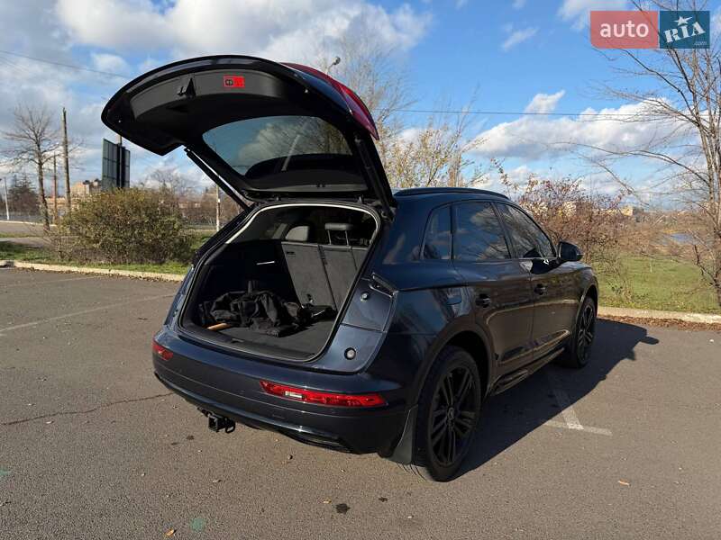 Позашляховик / Кросовер Audi Q5 2018 в Кривому Розі фото 22 Позашляховик / Кросовер Audi Q5 2018 в Кривому Розі