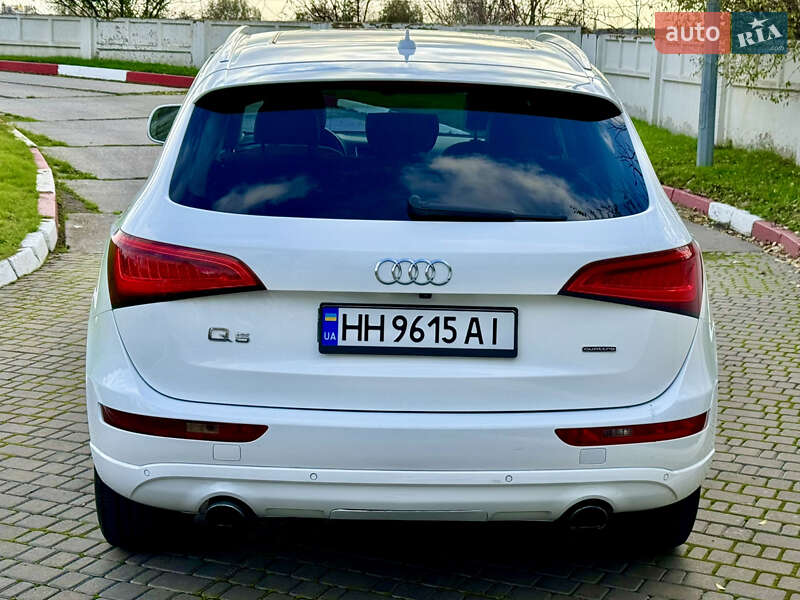 Позашляховик / Кросовер Audi Q5 2013 в Одесі фото 13 Позашляховик / Кросовер Audi Q5 2013 в Одесі