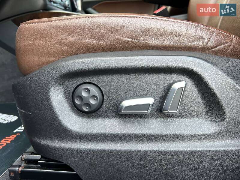 Позашляховик / Кросовер Audi Q5 2012 в Хмельницькому