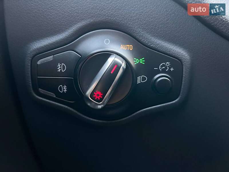 Позашляховик / Кросовер Audi Q5 2012 в Хмельницькому