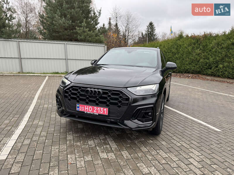 Позашляховик / Кросовер Audi Q5 2024 в Луцьку
