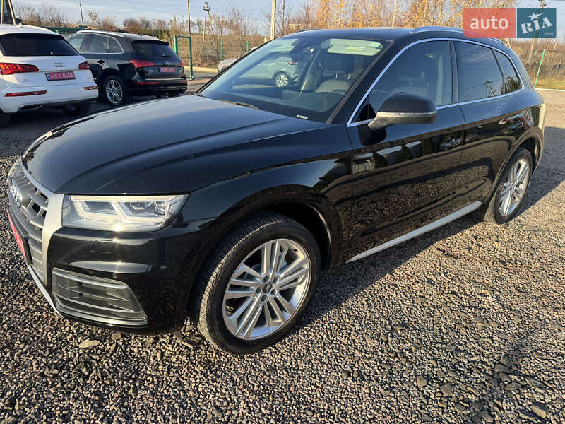 Внедорожник / Кроссовер Audi Q5 2018 в Луцке