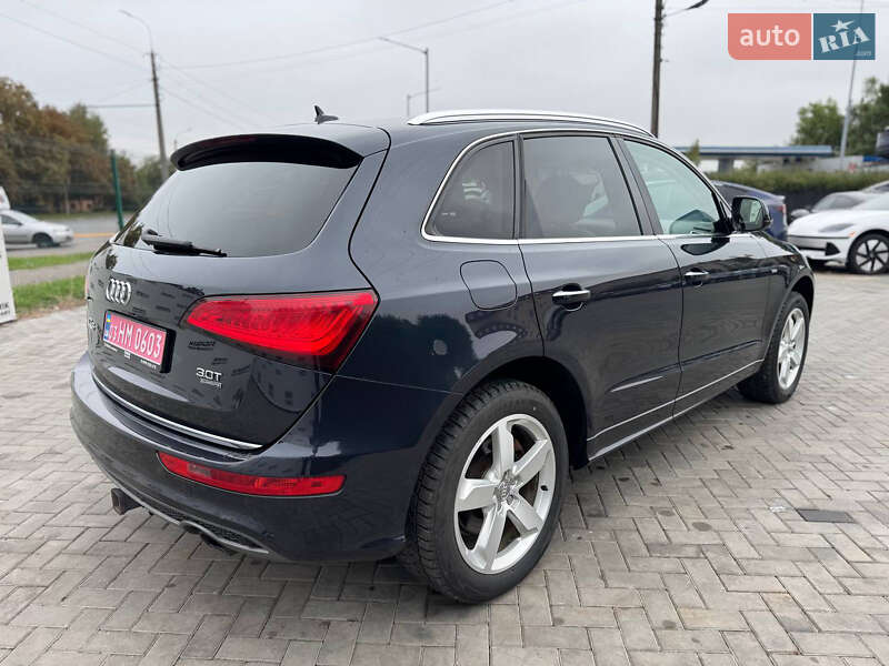 Позашляховик / Кросовер Audi Q5 2016 в Луцьку