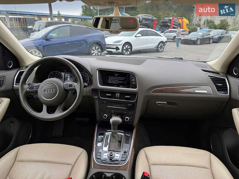 Позашляховик / Кросовер Audi Q5 2016 в Луцьку