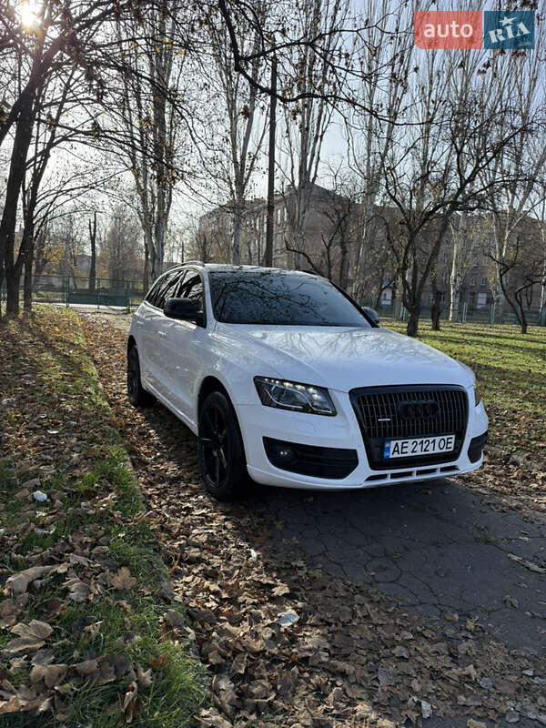 Внедорожник / Кроссовер Audi Q5 2012 в Кривом Роге