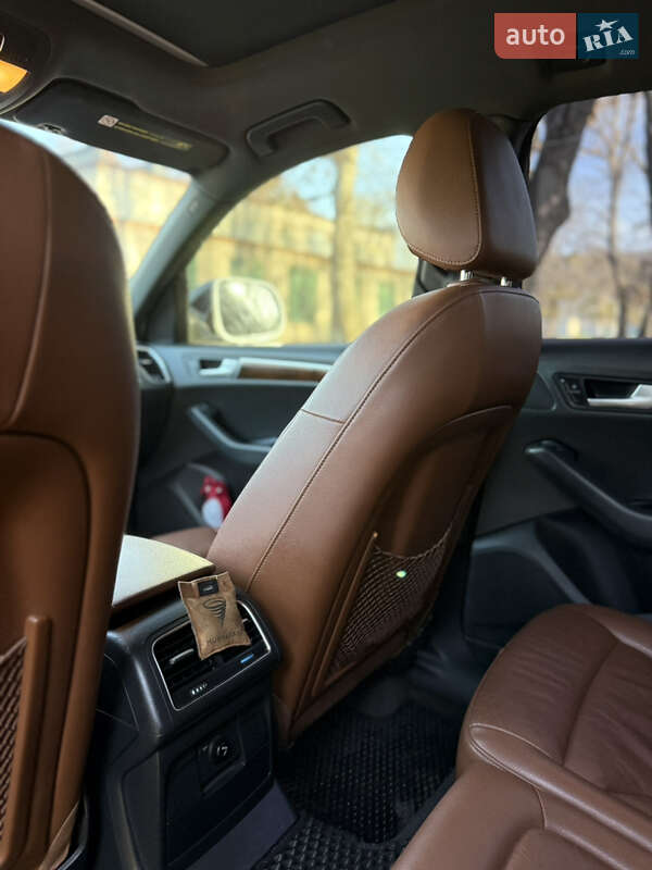 Внедорожник / Кроссовер Audi Q5 2012 в Кривом Роге