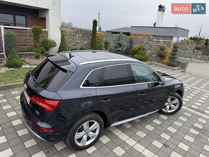 Позашляховик / Кросовер Audi Q5 2018 в Стрию