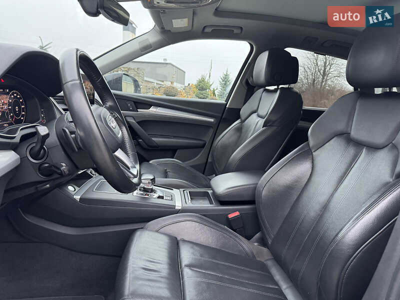 Позашляховик / Кросовер Audi Q5 2018 в Стрию