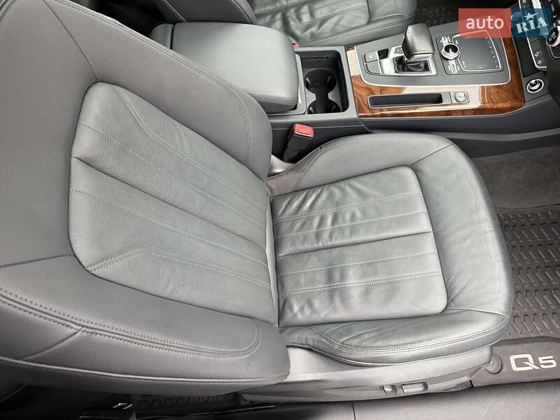 Внедорожник / Кроссовер Audi Q5 2017 в Львове фото 79 Внедорожник / Кроссовер Audi Q5 2017 в Львове