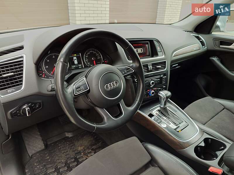 Внедорожник / Кроссовер Audi Q5 2014 в Хмельницком