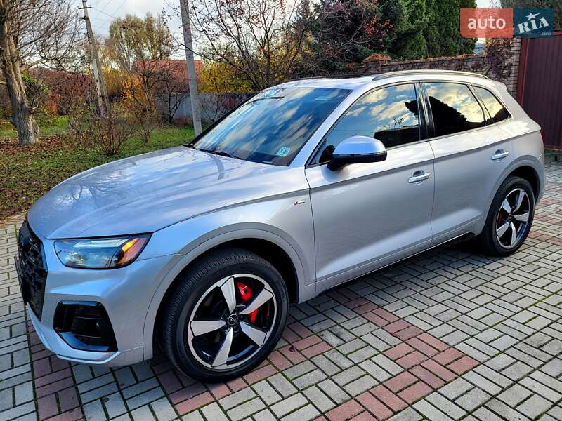 Внедорожник / Кроссовер Audi Q5 2024 в Запорожье