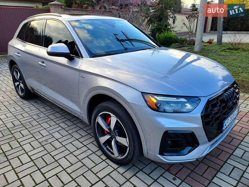 Внедорожник / Кроссовер Audi Q5 2024 в Запорожье