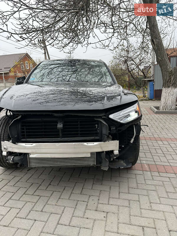 Внедорожник / Кроссовер Audi Q5 2022 в Запорожье