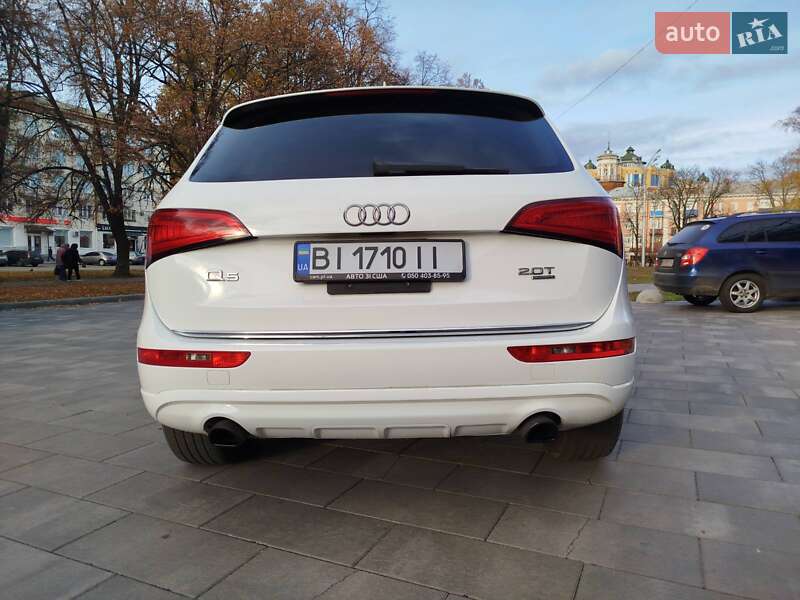 Внедорожник / Кроссовер Audi Q5 2014 в Полтаве