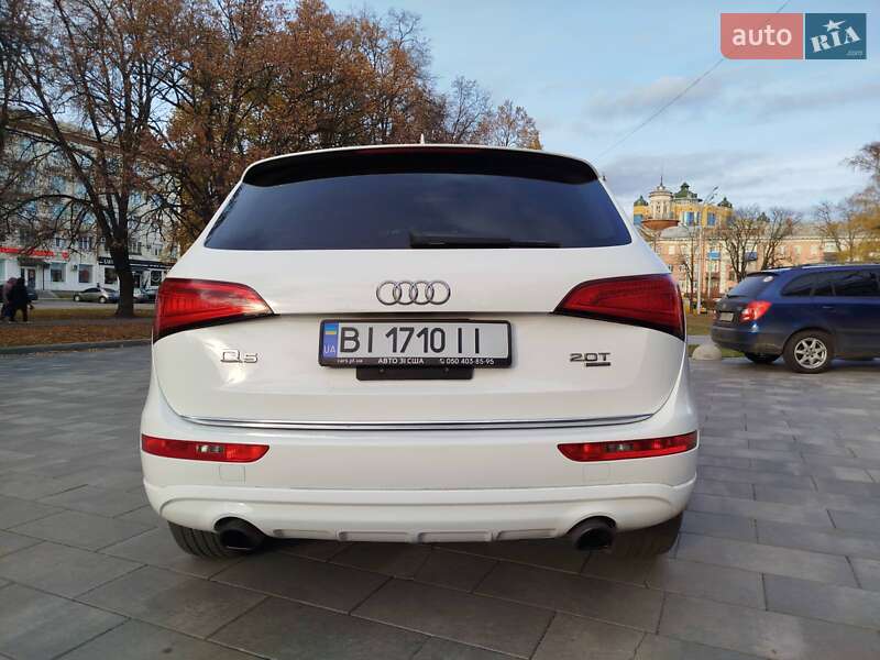 Внедорожник / Кроссовер Audi Q5 2014 в Полтаве
