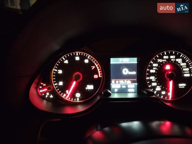 Внедорожник / Кроссовер Audi Q5 2014 в Полтаве