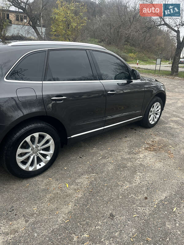 Позашляховик / Кросовер Audi Q5 2015 в Черкасах