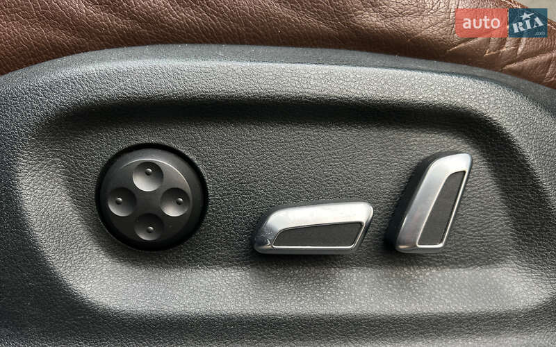 Позашляховик / Кросовер Audi Q5 2016 в Львові