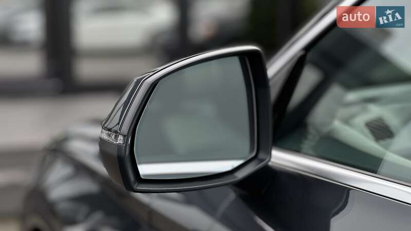 Позашляховик / Кросовер Audi Q5 2019 в Києві фото 10 Позашляховик / Кросовер Audi Q5 2019 в Києві