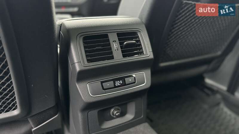 Позашляховик / Кросовер Audi Q5 2019 в Києві фото 17 Позашляховик / Кросовер Audi Q5 2019 в Києві