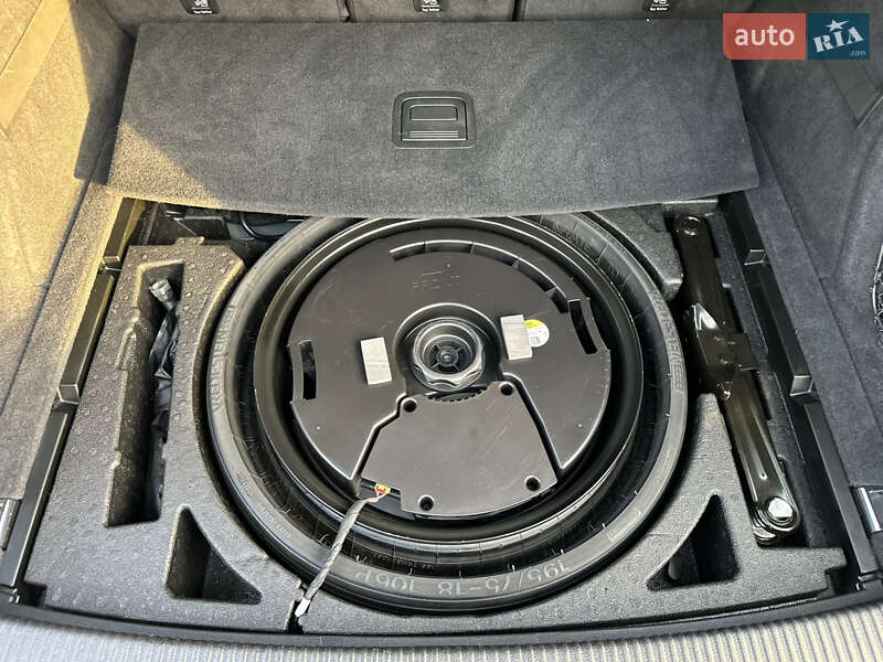 Позашляховик / Кросовер Audi Q5 2018 в Дубні фото 60 Позашляховик / Кросовер Audi Q5 2018 в Дубні