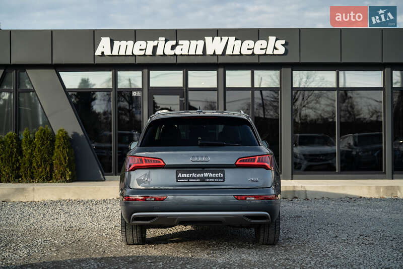 Позашляховик / Кросовер Audi Q5 2018 в Чернівцях