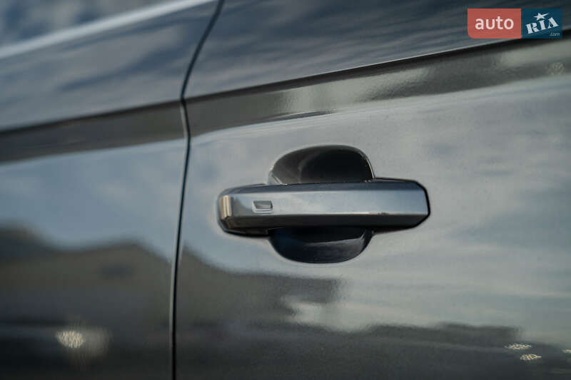 Позашляховик / Кросовер Audi Q5 2018 в Чернівцях