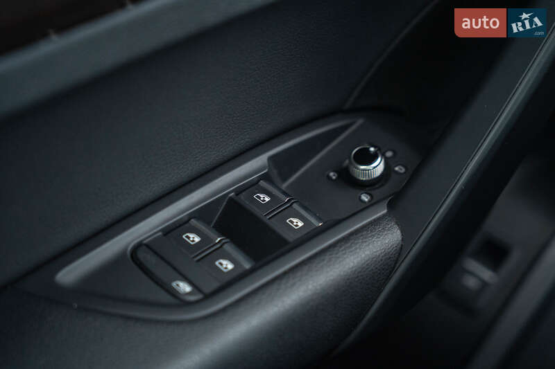 Позашляховик / Кросовер Audi Q5 2018 в Чернівцях