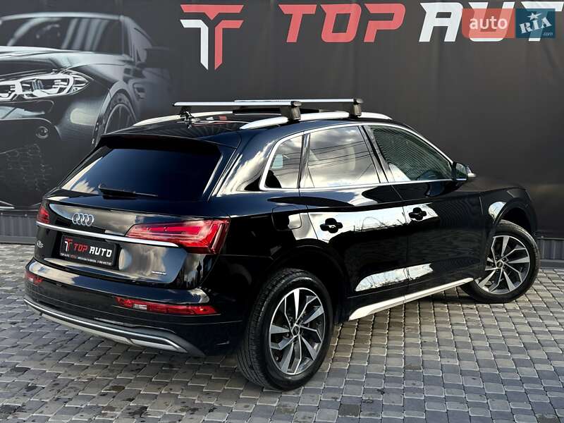 Позашляховик / Кросовер Audi Q5 2021 в Львові