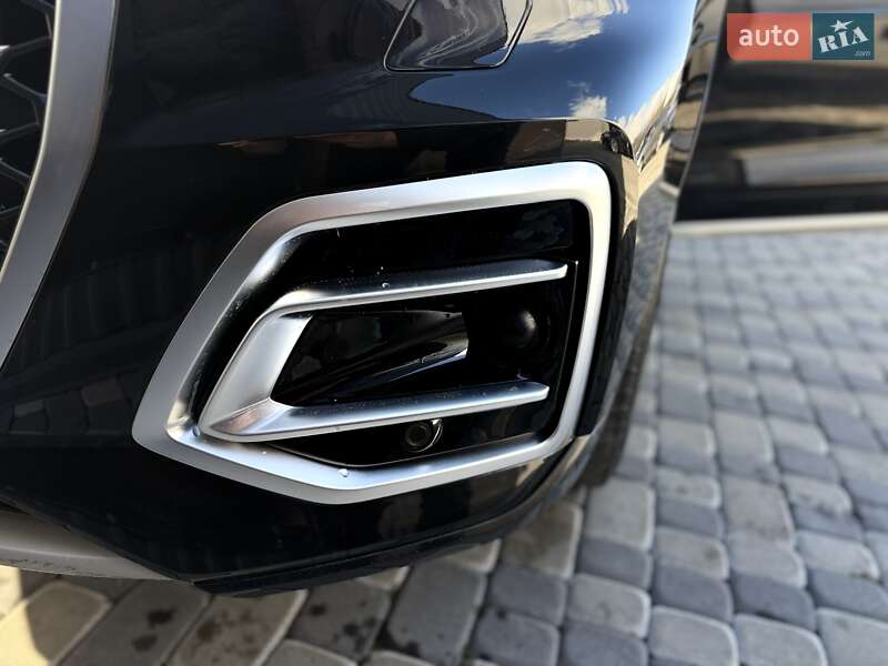 Позашляховик / Кросовер Audi Q5 2021 в Львові