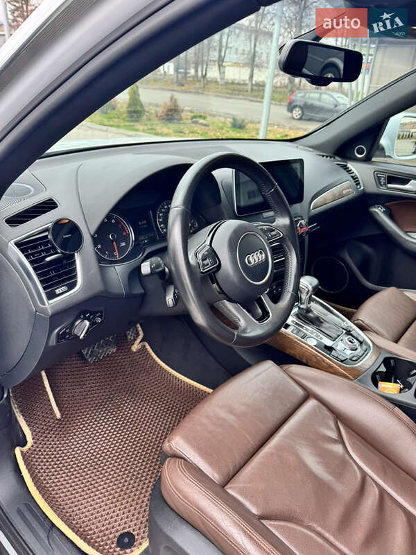 Позашляховик / Кросовер Audi Q5 2012 в Тернополі