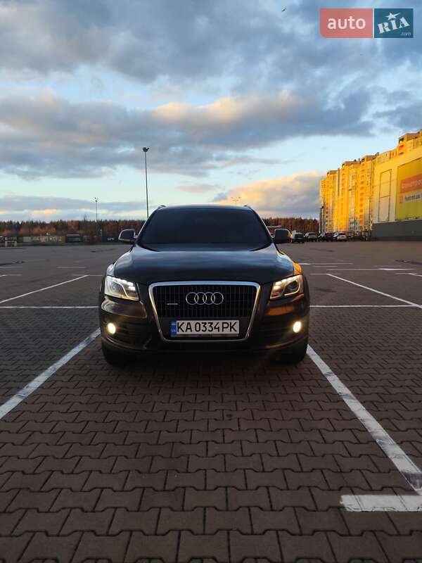 Позашляховик / Кросовер Audi Q5 2011 в Києві