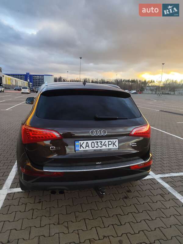 Позашляховик / Кросовер Audi Q5 2011 в Києві