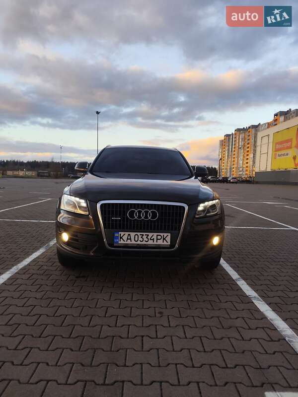 Позашляховик / Кросовер Audi Q5 2011 в Києві