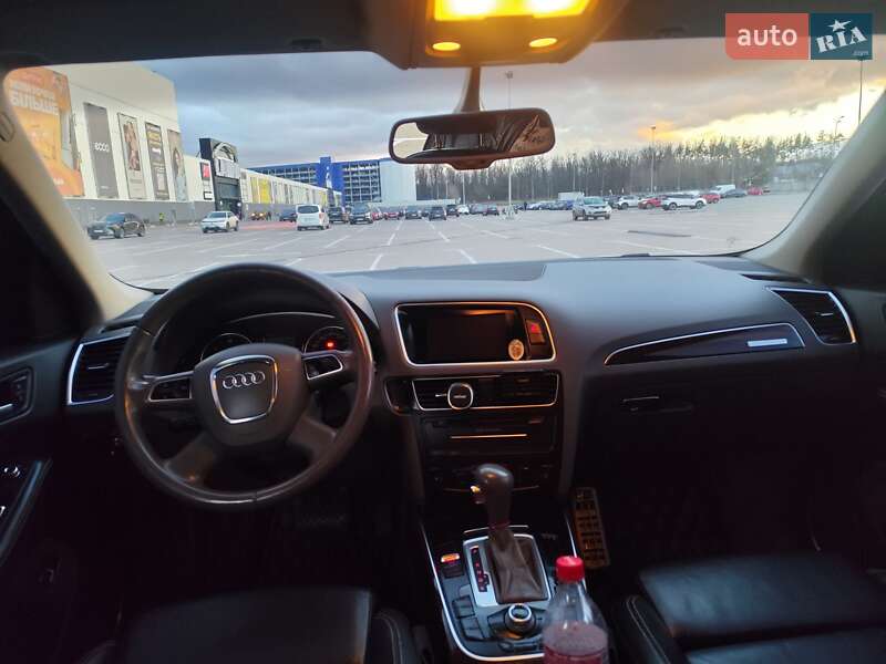 Позашляховик / Кросовер Audi Q5 2011 в Києві