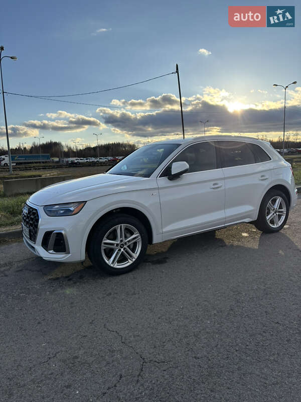 Позашляховик / Кросовер Audi Q5 2021 в Львові фото 12 Позашляховик / Кросовер Audi Q5 2021 в Львові