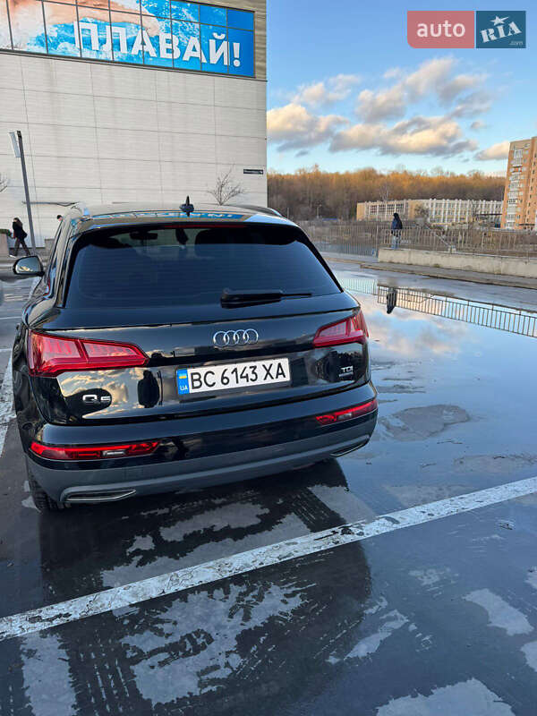 Внедорожник / Кроссовер Audi Q5 2017 в Львове