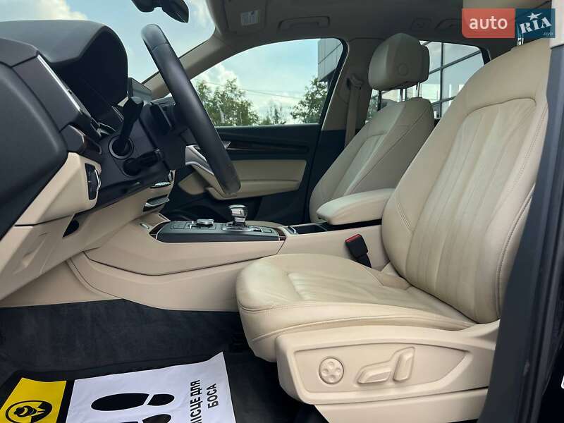 Позашляховик / Кросовер Audi Q5 2017 в Івано-Франківську