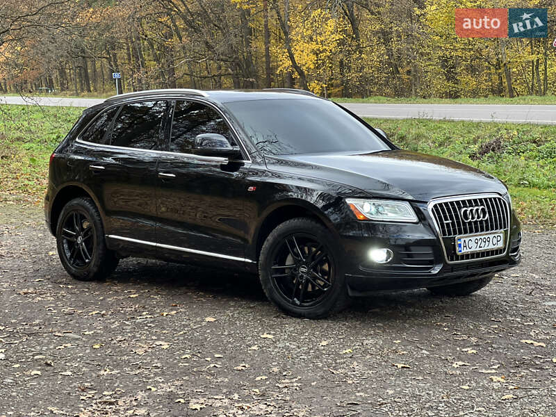 Позашляховик / Кросовер Audi Q5 2015 в Луцьку