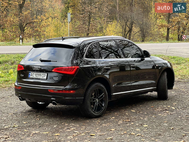 Позашляховик / Кросовер Audi Q5 2015 в Луцьку