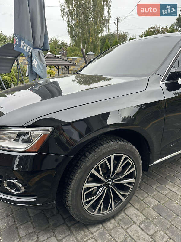 Позашляховик / Кросовер Audi Q5 2015 в Луцьку