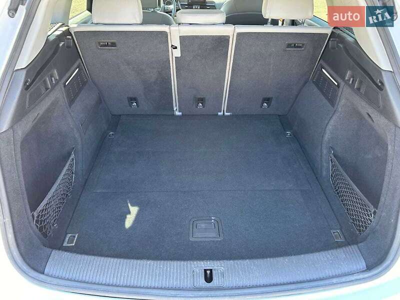 Позашляховик / Кросовер Audi Q5 2019 в Кривому Розі