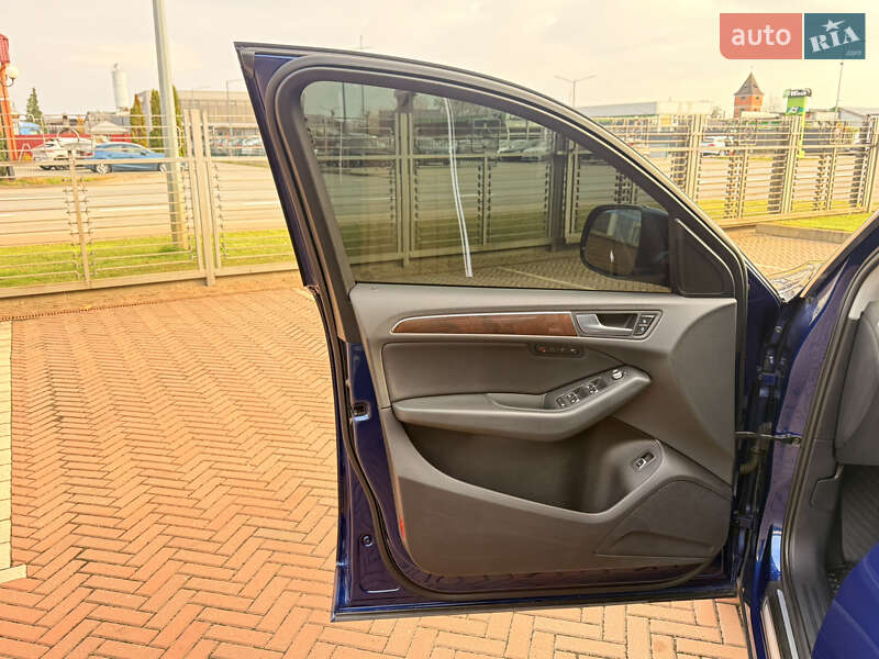 Позашляховик / Кросовер Audi Q5 2012 в Мукачевому