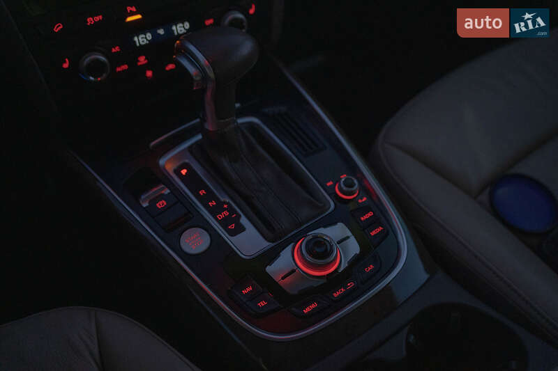 Внедорожник / Кроссовер Audi Q5 2016 в Черновцах