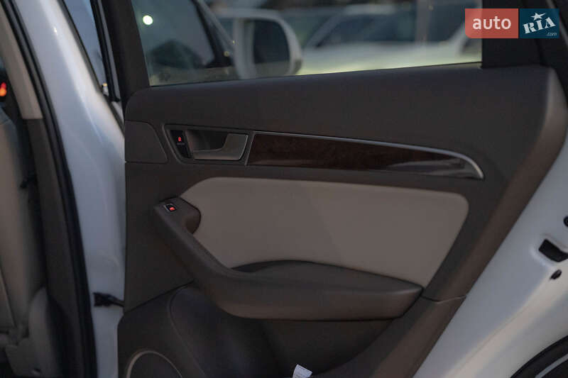 Внедорожник / Кроссовер Audi Q5 2016 в Черновцах