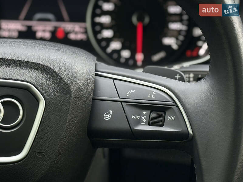 Внедорожник / Кроссовер Audi Q5 2021 в Киеве