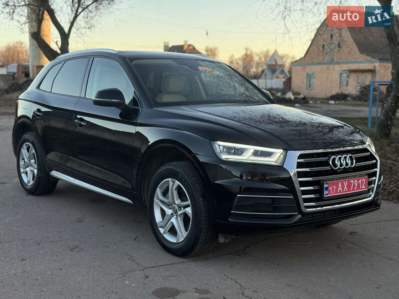 Позашляховик / Кросовер Audi Q5 2018 в Лубнах фото 27 Позашляховик / Кросовер Audi Q5 2018 в Лубнах
