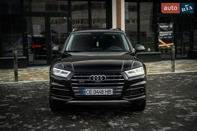 Внедорожник / Кроссовер Audi Q5 2018 в Черновцах