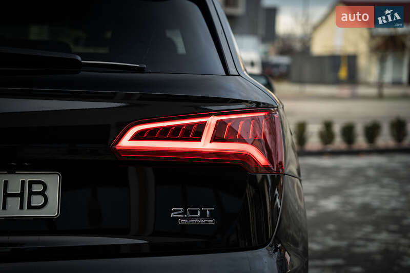 Внедорожник / Кроссовер Audi Q5 2018 в Черновцах